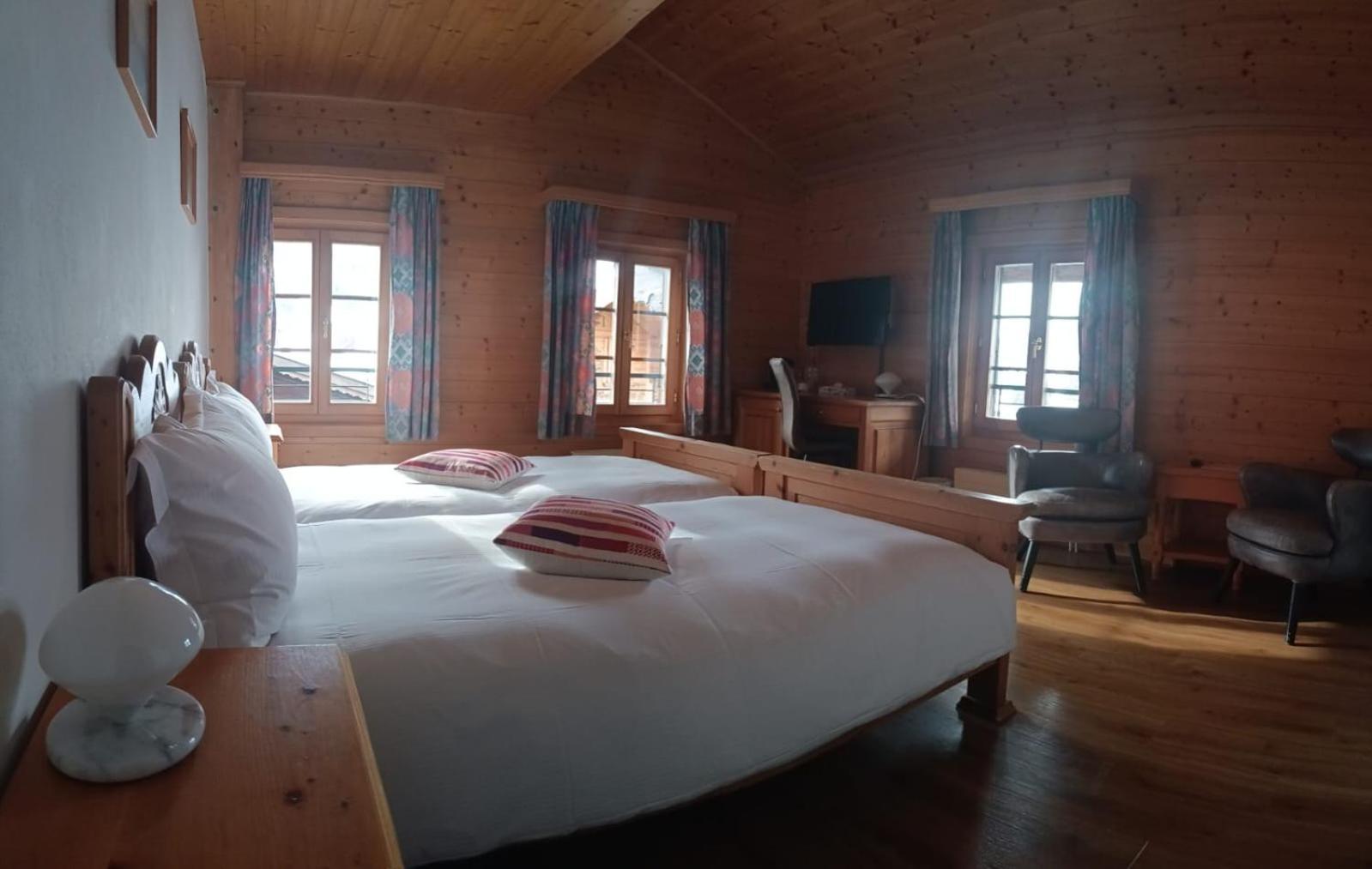 Hotel De Commune Ґштад Екстер'єр фото